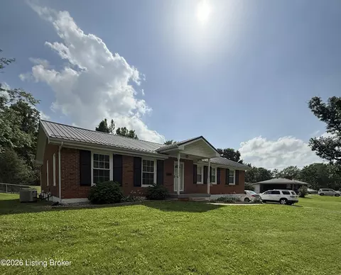272 Lakeview Dr, Brandenburg, KY 40108