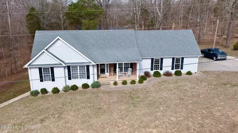 70 Strawberry Cir, Brandenburg, KY 40108