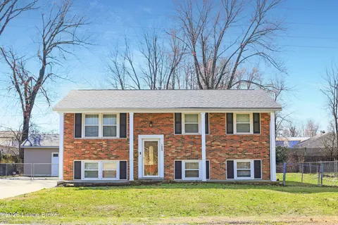 7804 Davhal Dr, Louisville, KY 40291