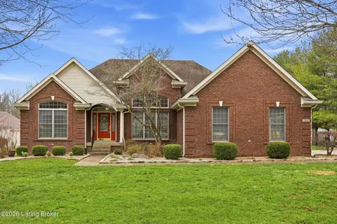 5010 Pasafino Ct, Louisville, KY 40299