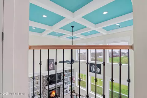 Entry Way - 254 Graves Dr, Smithfield, KY 40068 photo 8 of 9