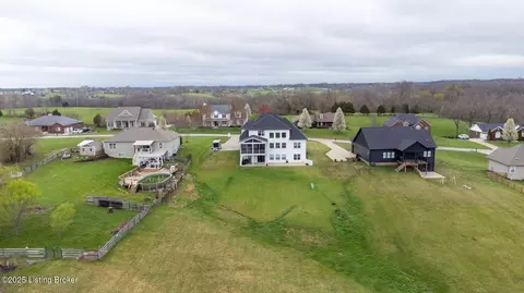 View/Area - 254 Graves Dr, Smithfield, KY 40068 photo 2 of 5