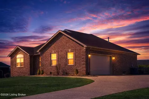 1275 Stringer Ln, Mount Washington, KY 40047