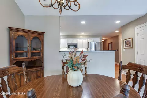 Dining - 306 Cornell Ave, Mount Washington, KY 40047 photo 3 of 3