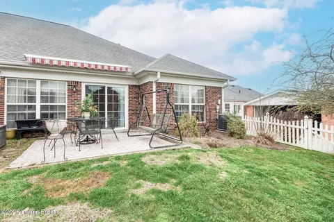 Exterior - 306 Cornell Ave, Mount Washington, KY 40047 photo 3 of 5