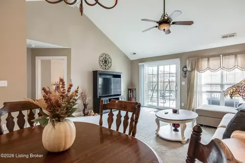 Dining - 306 Cornell Ave, Mount Washington, KY 40047 photo 2 of 3
