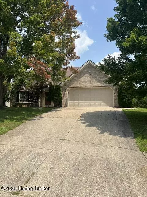 5103 Amber Hill Pl, Louisville, KY 40241