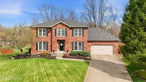 3419 Brookhollow Dr, Louisville, KY 40220