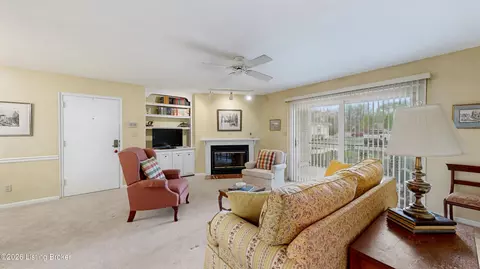 814 Washburn Ave #20, Louisville, KY 40222
