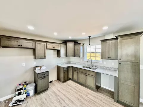 1518 Old Perryville Loop, Springfield, KY 40069 photo 5