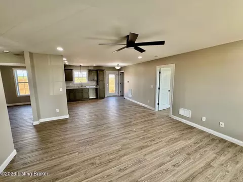 1518 Old Perryville Loop, Springfield, KY 40069 photo 8