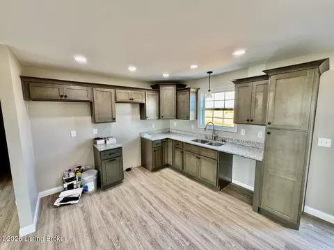 1518 Old Perryville Loop, Springfield, KY 40069 photo 6