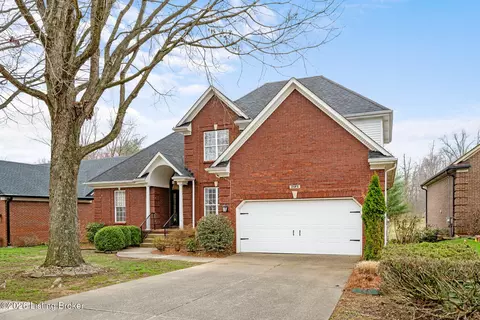 3125 Indian Lake Dr, Louisville, KY 40241