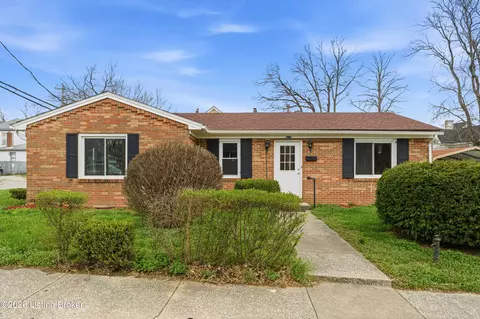 929 Henry Clay St, Shelbyville, KY 40065