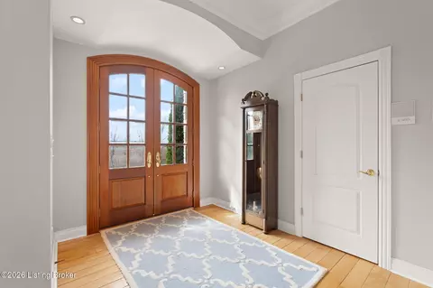 Entry Way - 6205 River Rd, Prospect, KY 40059 photo 1 of 16
