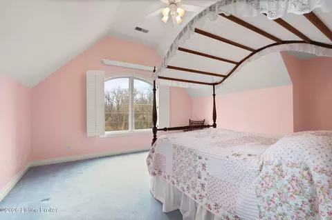 Bedroom - 6205 River Rd, Prospect, KY 40059 photo 3 of 9