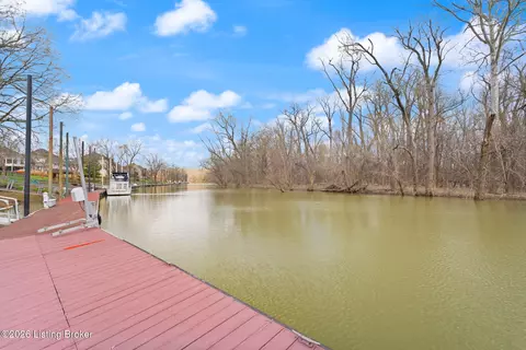 View/Area - 6205 River Rd, Prospect, KY 40059 photo 2 of 13
