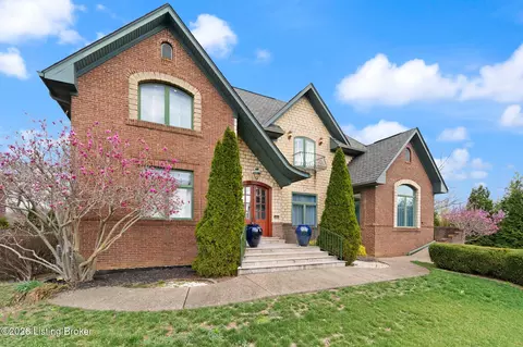 Exterior - 6205 River Rd, Prospect, KY 40059 photo 8 of 11