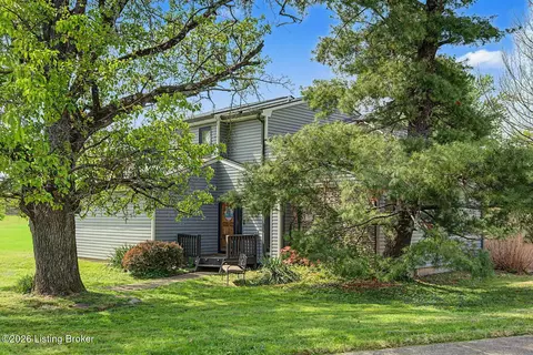 4816 Ferrer Way, Louisville, KY 40291