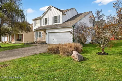 210 St Regis Dr, Shelbyville, KY 40065