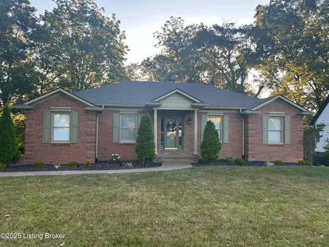 217 Edgewood Dr, Bardstown, KY 40004