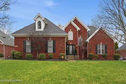 4539 Cherry Forest Cir, Louisville, KY 40245