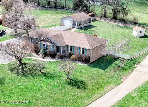 85 Bailey Ct, Taylorsville, KY 40071