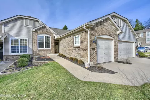 10878 St Andrews Dr, Union, KY 41091