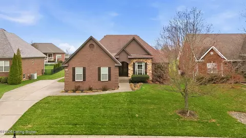 1013 Old Mill Village Dr, Shelbyville, KY 40065