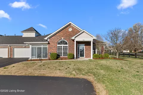 7331 Rivers End Cir, Louisville, KY 40258