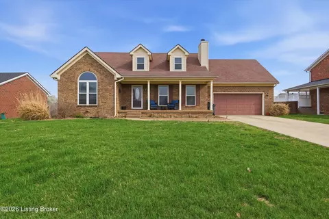 484 Circle Valley Dr, Louisville, KY 40229