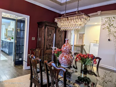 Dining - 5709 Ruby Falls Dr, Prospect, KY 40059 photo 5 of 5