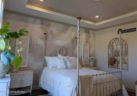 Bedroom - 5709 Ruby Falls Dr, Prospect, KY 40059 photo 6 of 7