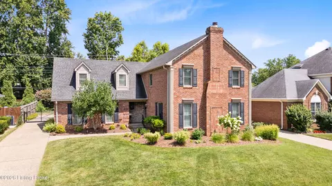 513 Winyan Ln, Louisville, KY 40223