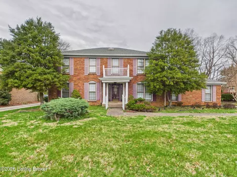 9203 Linn Station Rd, Louisville, KY 40222