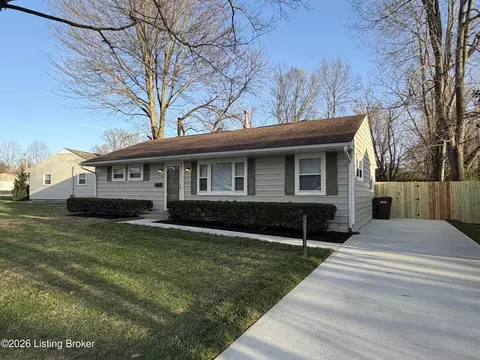 1502 Stonewall Way, Lyndon, KY 40242