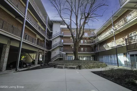 2011 Frankfort Ave #300, Louisville, KY 40206