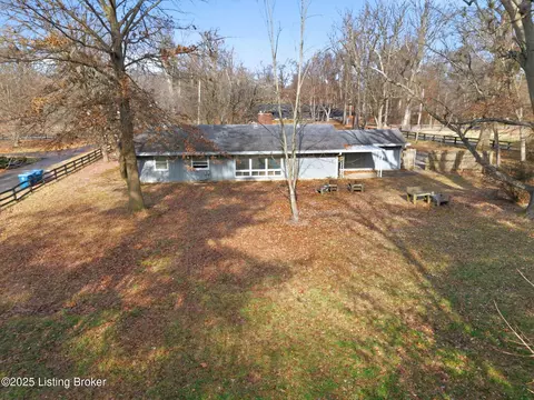 11108 Beech Rd, Louisville, KY 40223