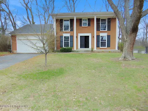 4005 Ashridge Dr, Louisville, KY 40241