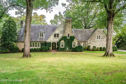 193 Bow Ln, Louisville, KY 40207