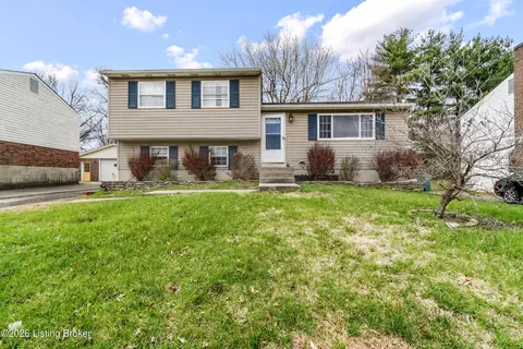 8705 Running Fox Cir, Louisville, KY 40291