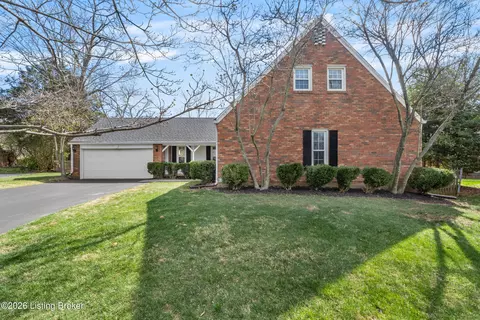 2501 Meadow Vale Ct, Louisville, KY 40242
