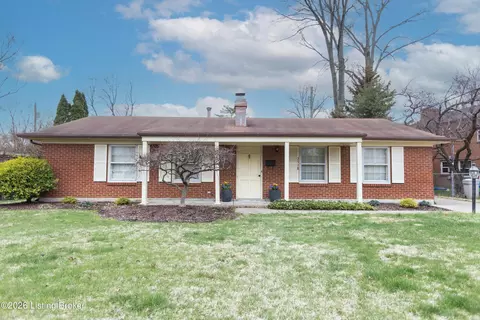2518 Savannah Rd, Louisville, KY 40242