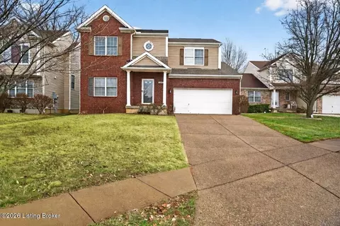 5601 Red Crested Way, Louisville, KY 40218