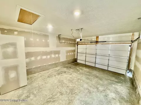 Other - 140 Brookside Dr, Springfield, KY 40069 photo 4 of 5