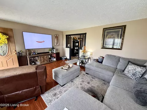 Other - 895 Mclain Rd, Springfield, KY 40069 photo 2 of 11