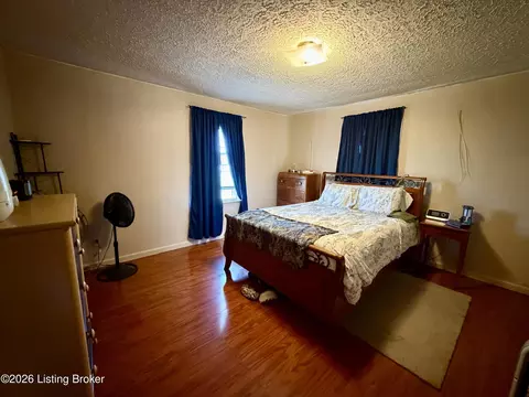 Bedroom - 895 Mclain Rd, Springfield, KY 40069 photo 3 of 4
