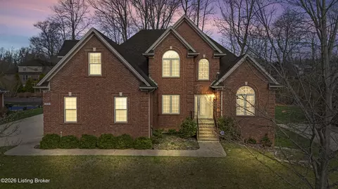 3516 Hardwood Forest Dr, Louisville, KY 40214