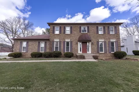10417 Scarlet Oak Ct, Louisville, KY 40241