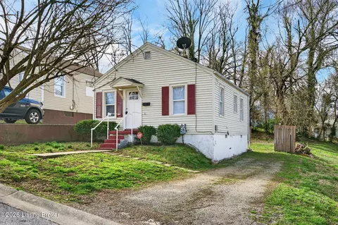 1524 Shingo Ave, Louisville, KY 40215